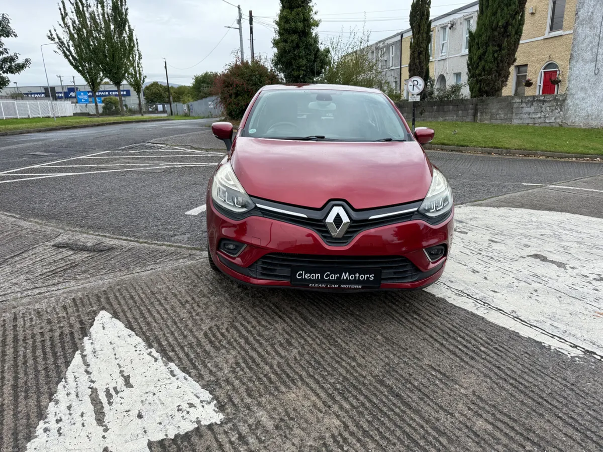 Renault Clio 2017 Auto 23,000 kms - Image 3