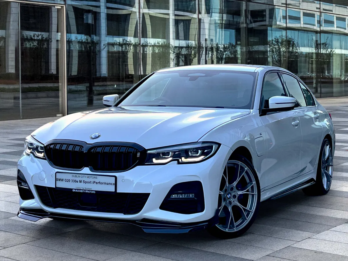 BMW 330e G20 M Sport iPerformance - Image 3