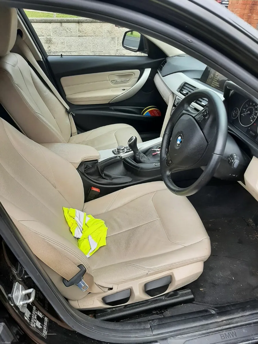 BMW 3-Series 2015 - Image 3