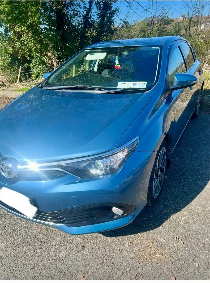 1.6 Diesel Toyota Auris- Great Car - Image 1