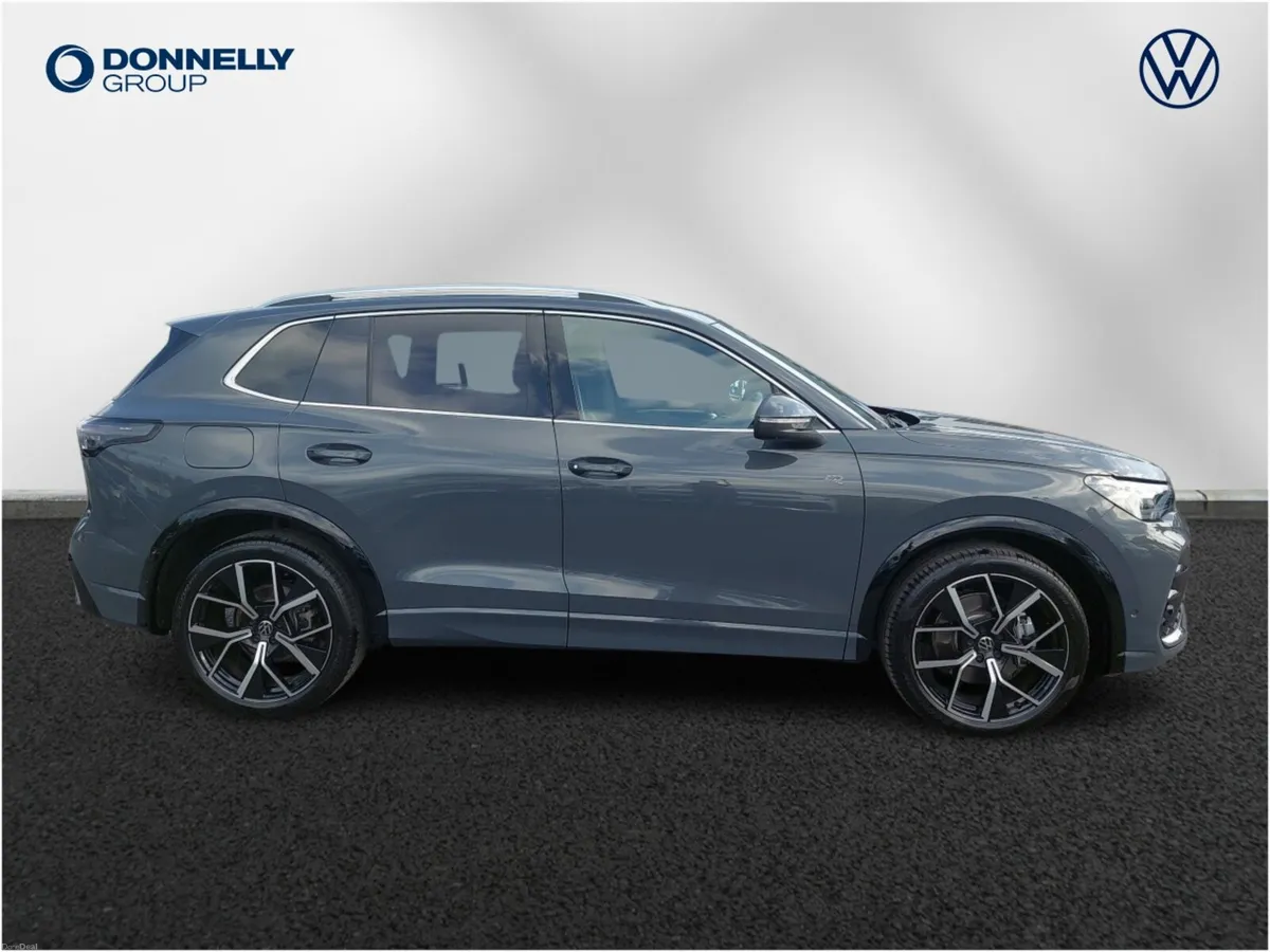 Volkswagen Tiguan Diesel Estate R-Line - Image 4