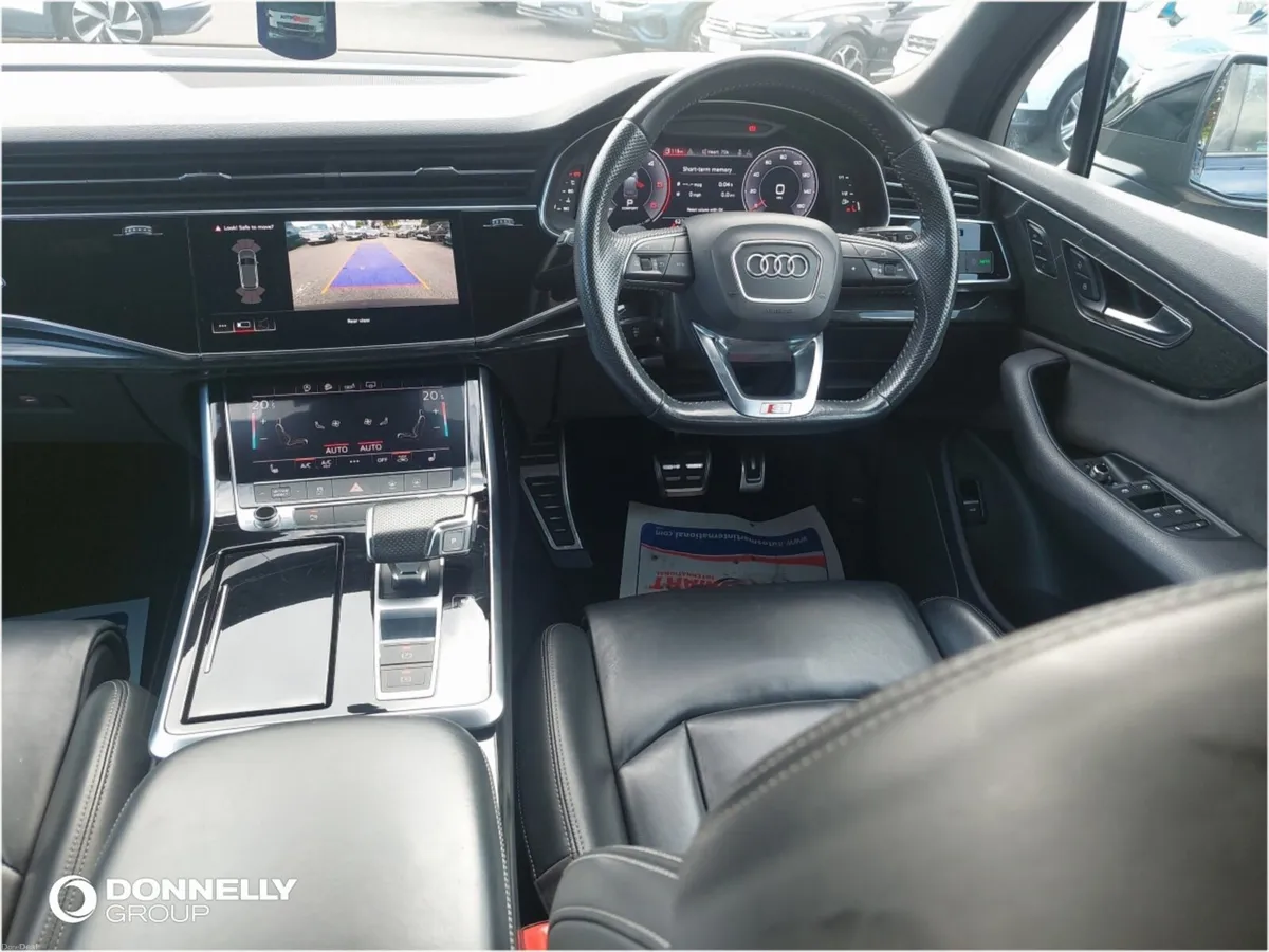 Audi Q7 Diesel Estate Black Edition - Image 6