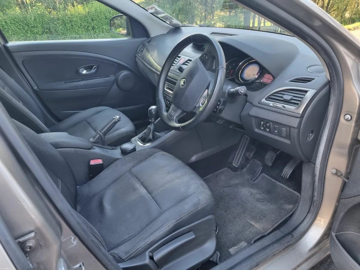 Renault Fluence 2015 - Image 2