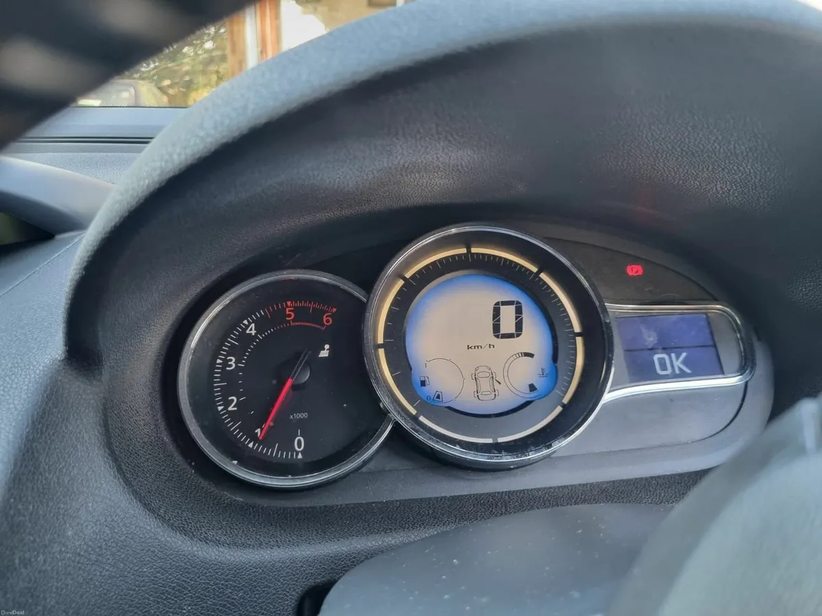 Renault Fluence 2015 - Image 4