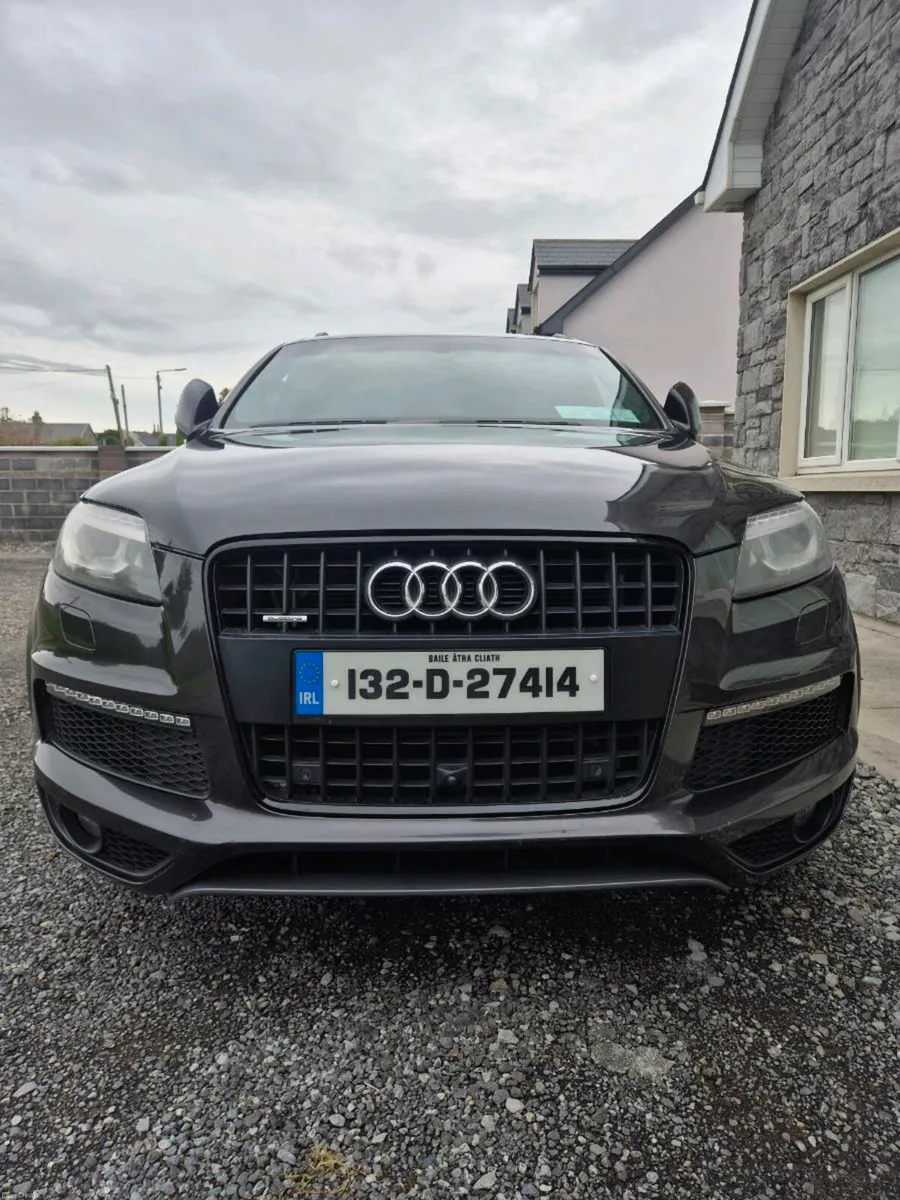 Audi Q7 3.0 TDI S-line Plus Edition mint condition - Image 2