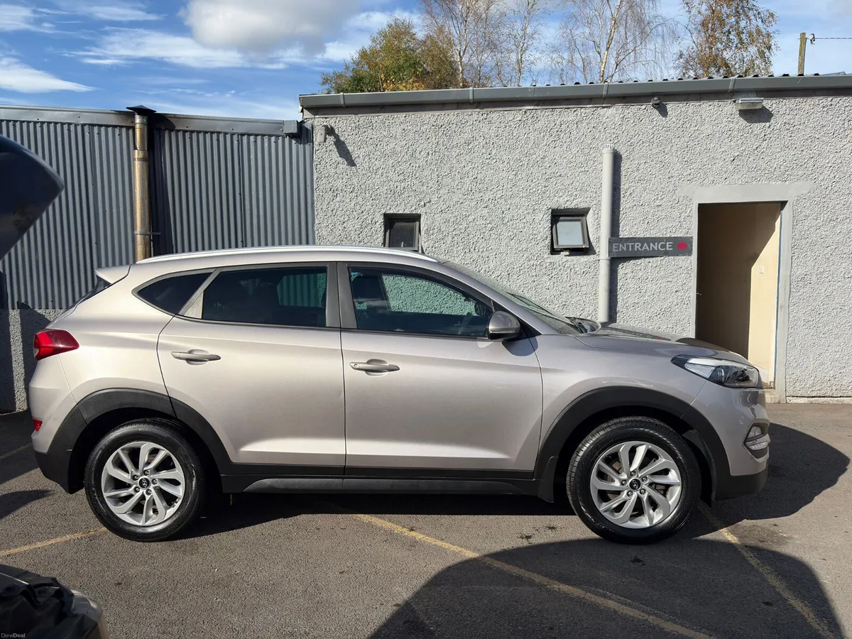 Hyundai Tucson 2017 - Image 2