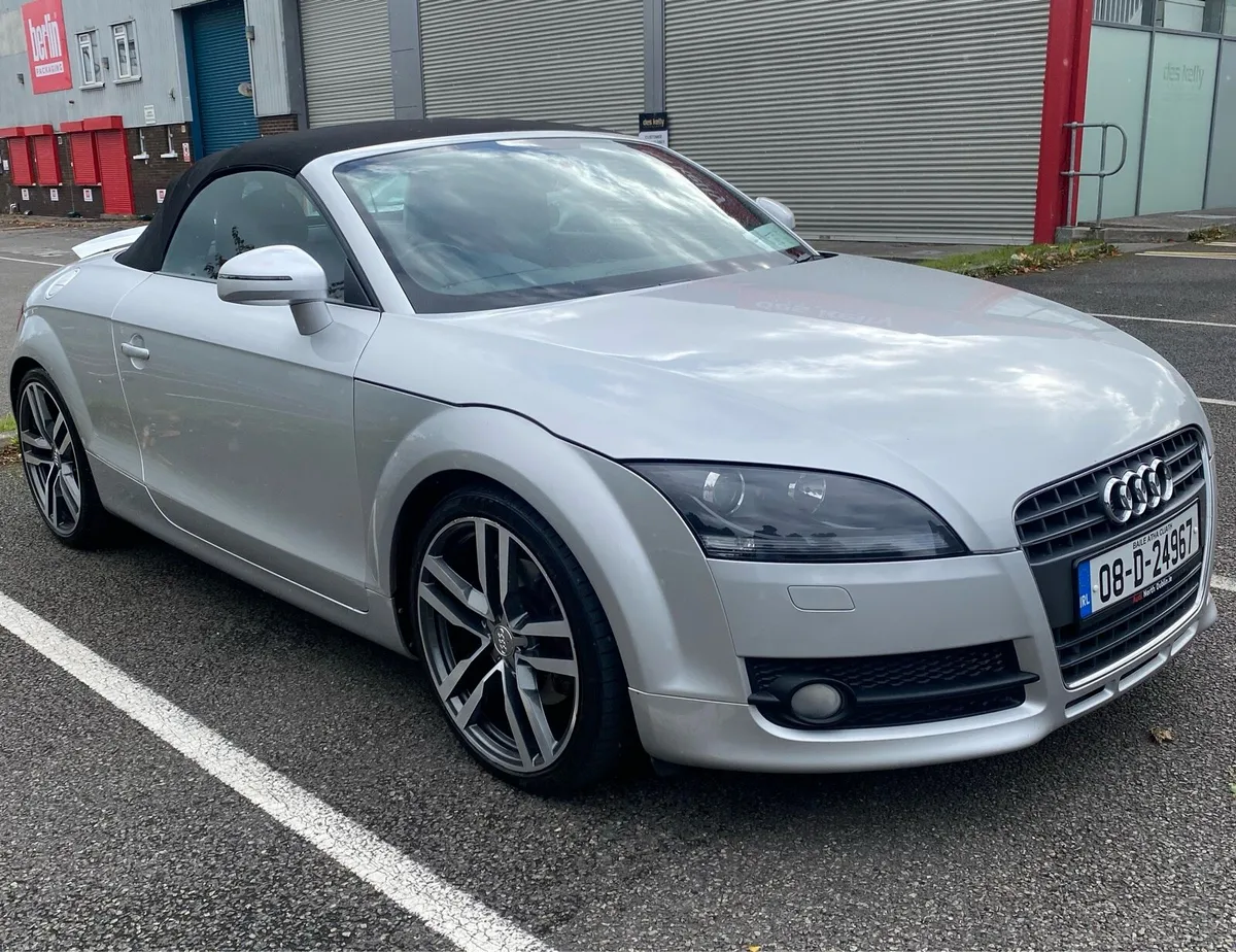 Audi TT 2.0 TFSI Roadster - Image 1