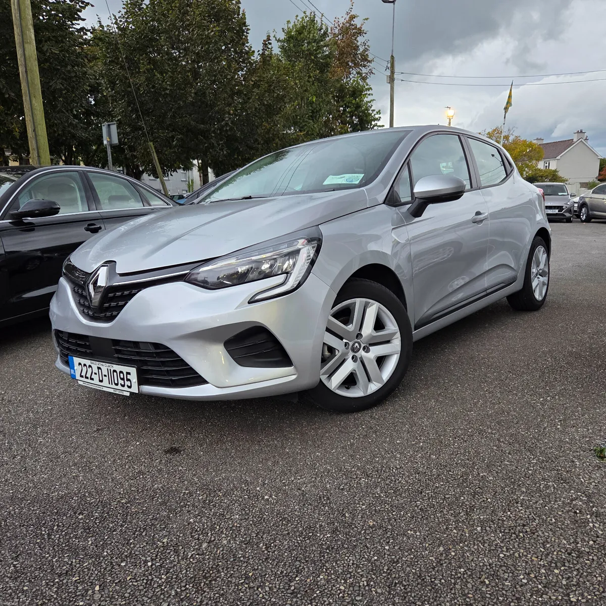 Renault Clio 2022 5 DR, Dynamique - Image 1