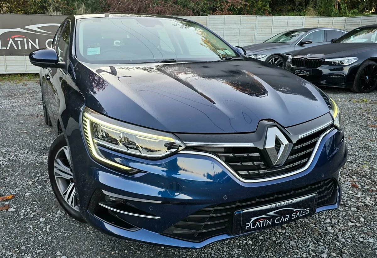 🔥 2021 Renault Megane 1.3TCe 140 GPF ICONIC - Image 3