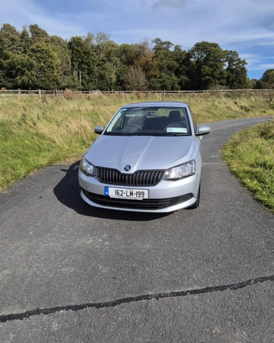 2016 Skoda Fabia ACTIVE 1.0 Petrol - Image 2