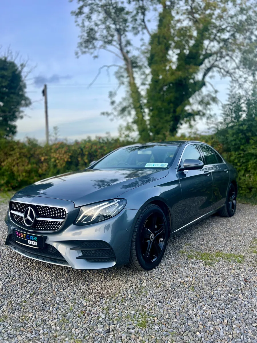 2019 Mercedes-Benz E220d Avantgarde - Image 4