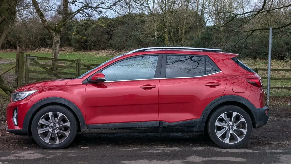 Kia Stonic K3  hybrid AUTOMATIC warranty till 2027 - Image 1