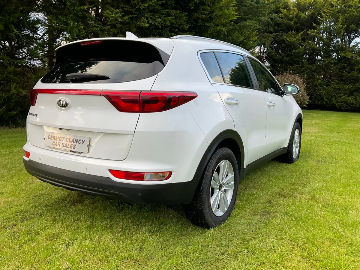 2017 Kia Sportage Two 1.7 CRDI ISG *JUST 74K Mls!* - Image 6