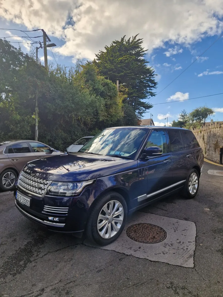 Land Rover Range Rover 3.0 TDV6 Vogue SE - Image 2