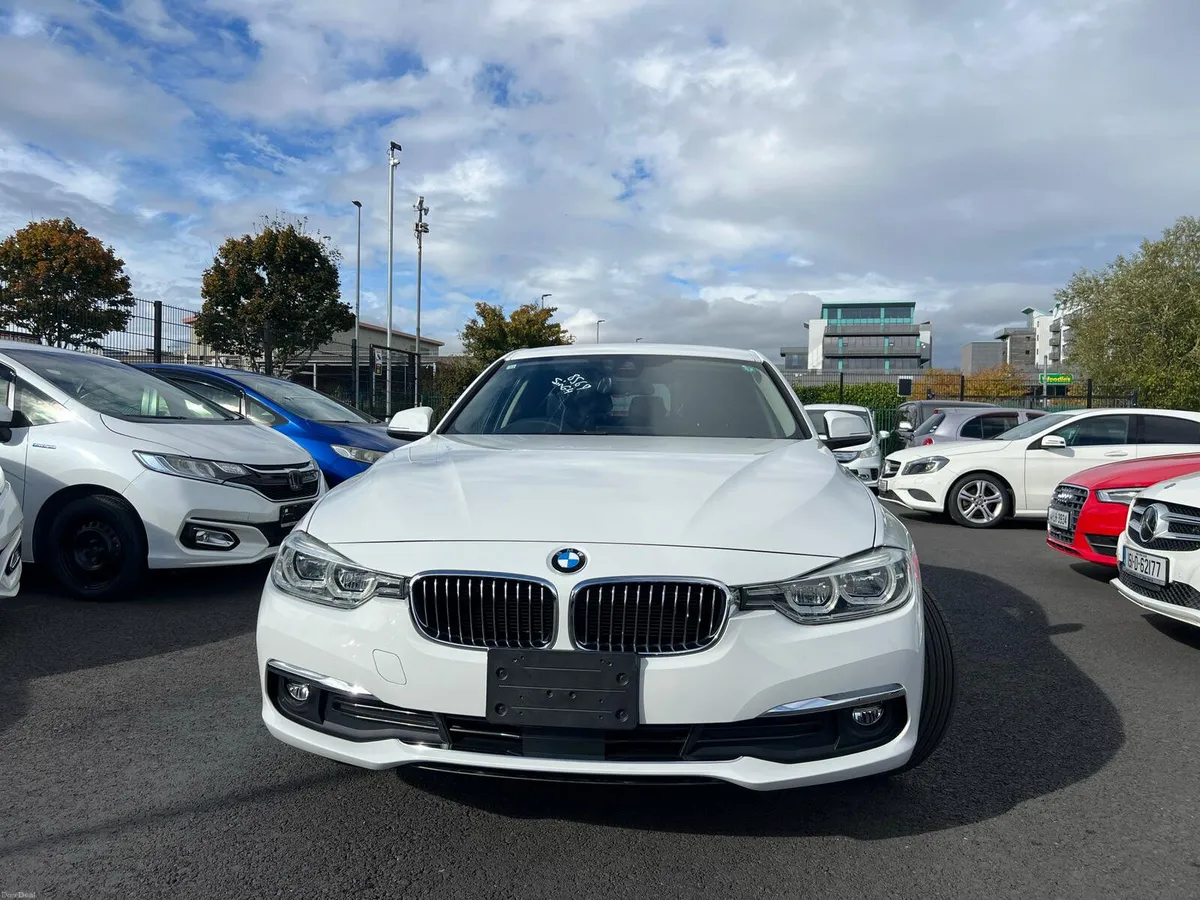 BMW 320D 2016 - Image 2