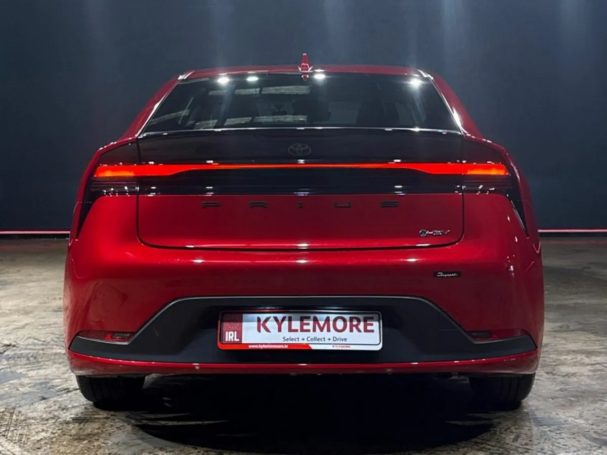 Toyota Prius AUTOMATIC 1.8L HYBRID - 360 REVERSE C - Image 4