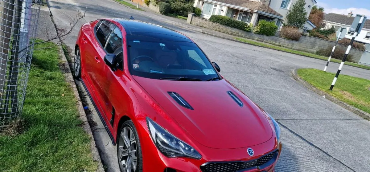 Beautiful Sport Kia Stinger - Image 2