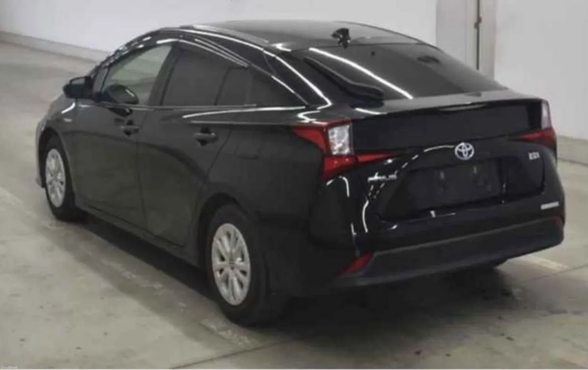 TOYOTA PRIUS 2020 1.8L  PETROL HYBRID - Image 4