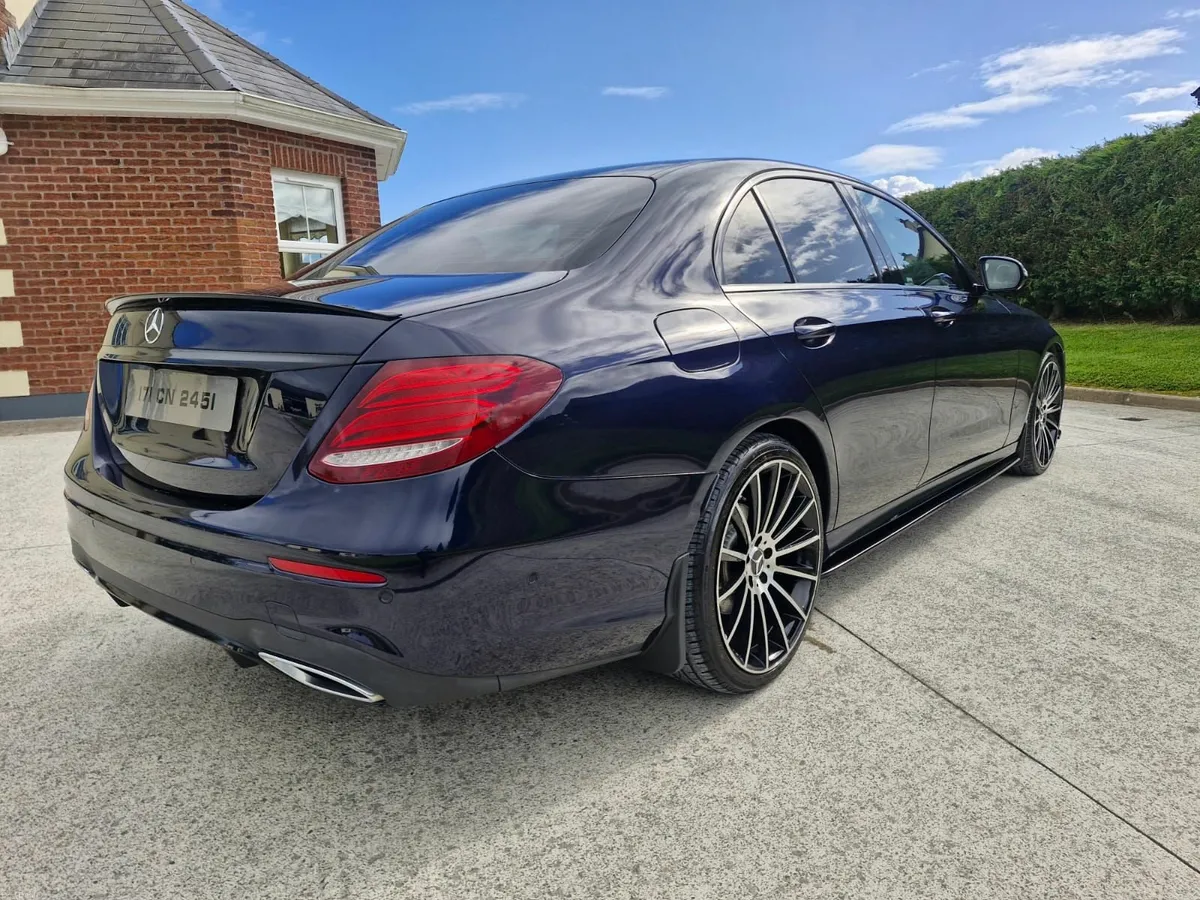 Mercedes-Benz E-Class AMG Line 2017 - Image 4