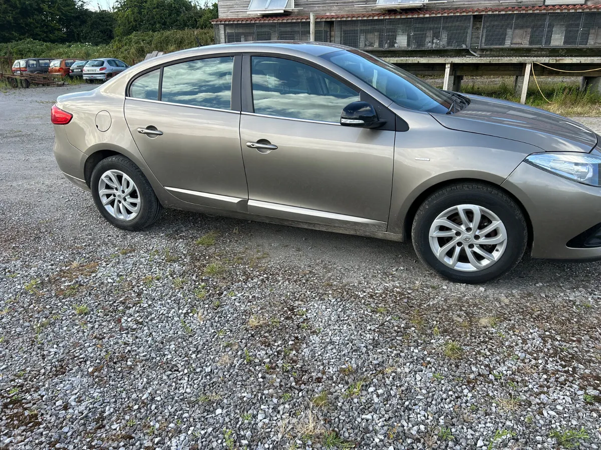 Renault Fluence 2016 - Image 3