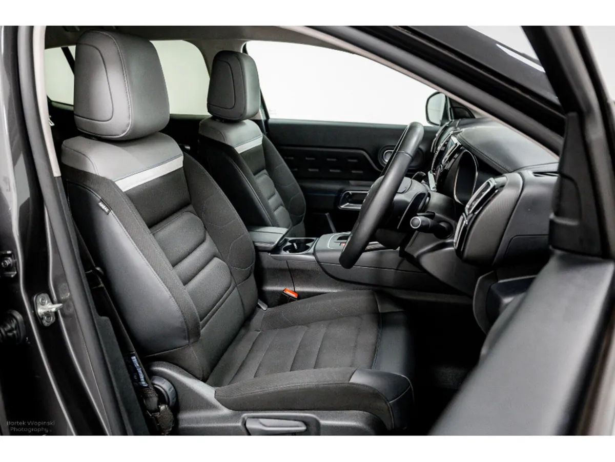 Citroen C5 Aircross Feel Pack 1.5 Diesel Auto 130H - Image 3