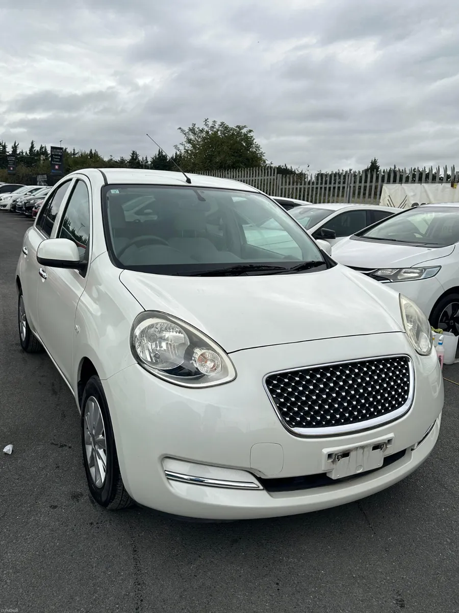 Nissan March Bolero - Image 1