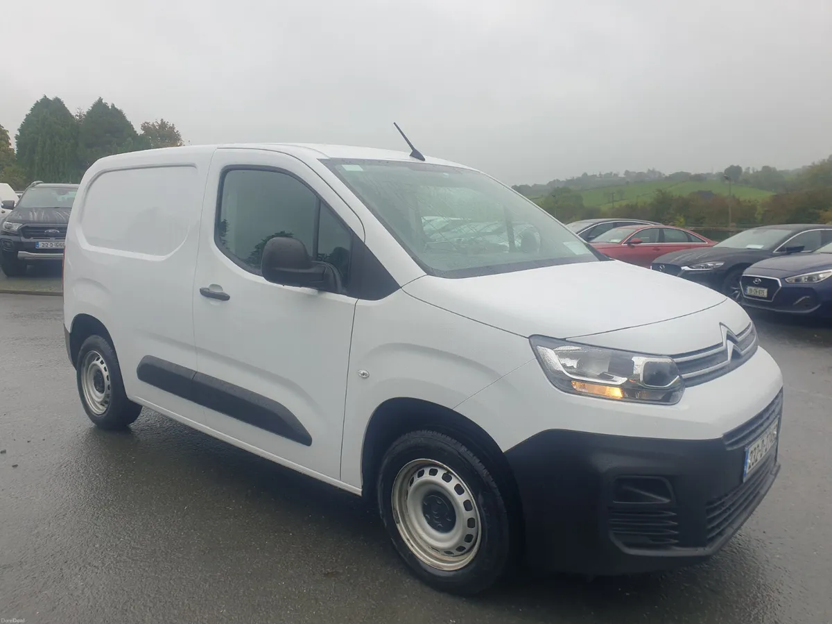 Citroen Berlingo 2023 - Image 1