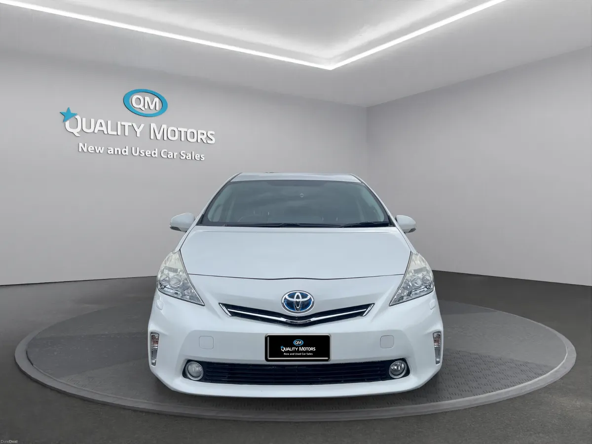 2014 TOYOTA PRIUS *7 SEATER* HYBRID (S17) - Image 2