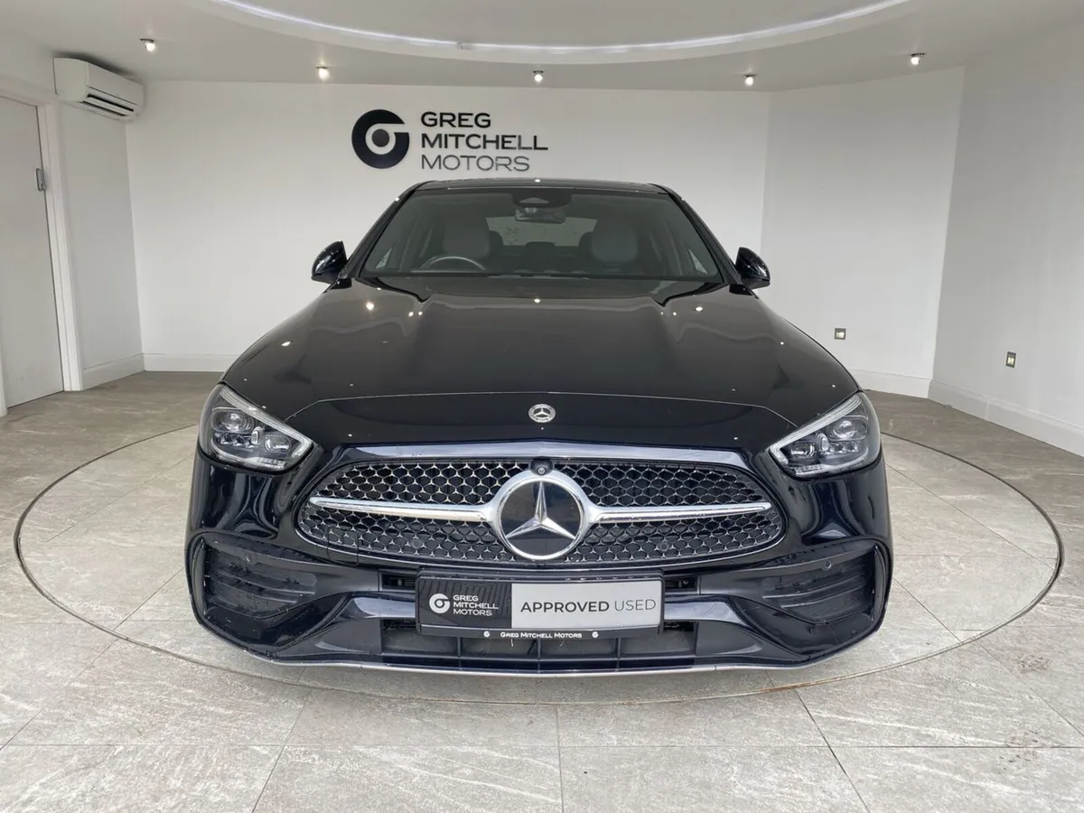 Mercedes-Benz C-Class 2023 - Image 2
