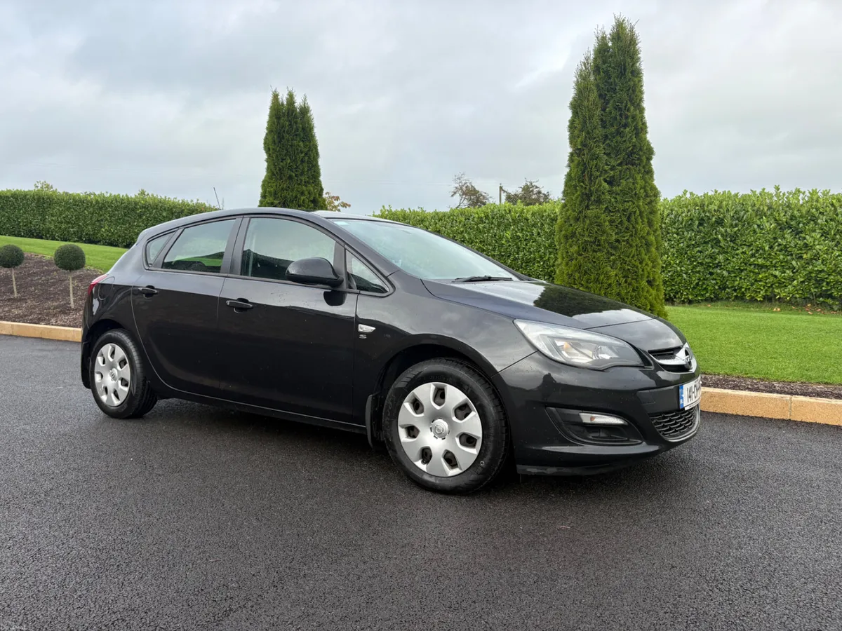 Opel Astra 2014 - Image 6