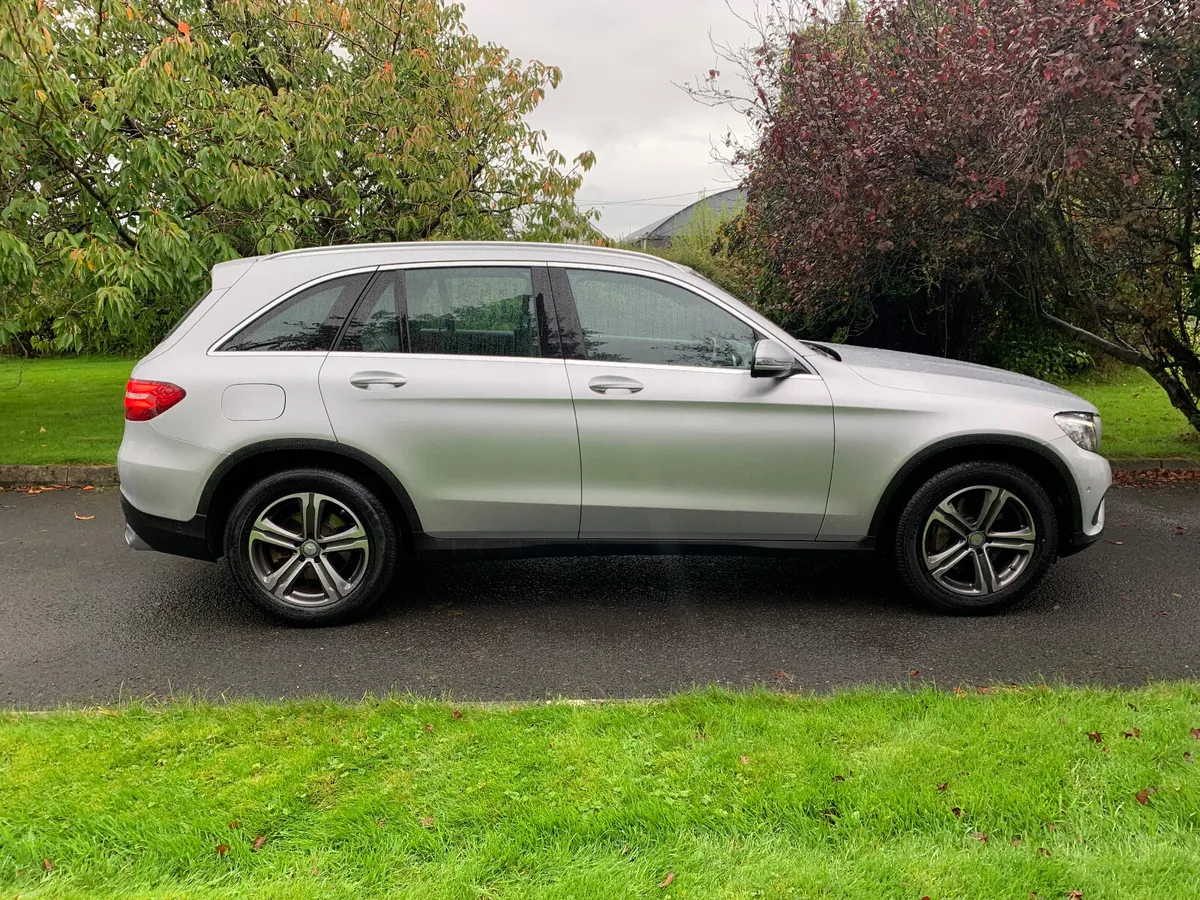Mercedes-Benz GLC 2016 220d 4 Matic - Image 1
