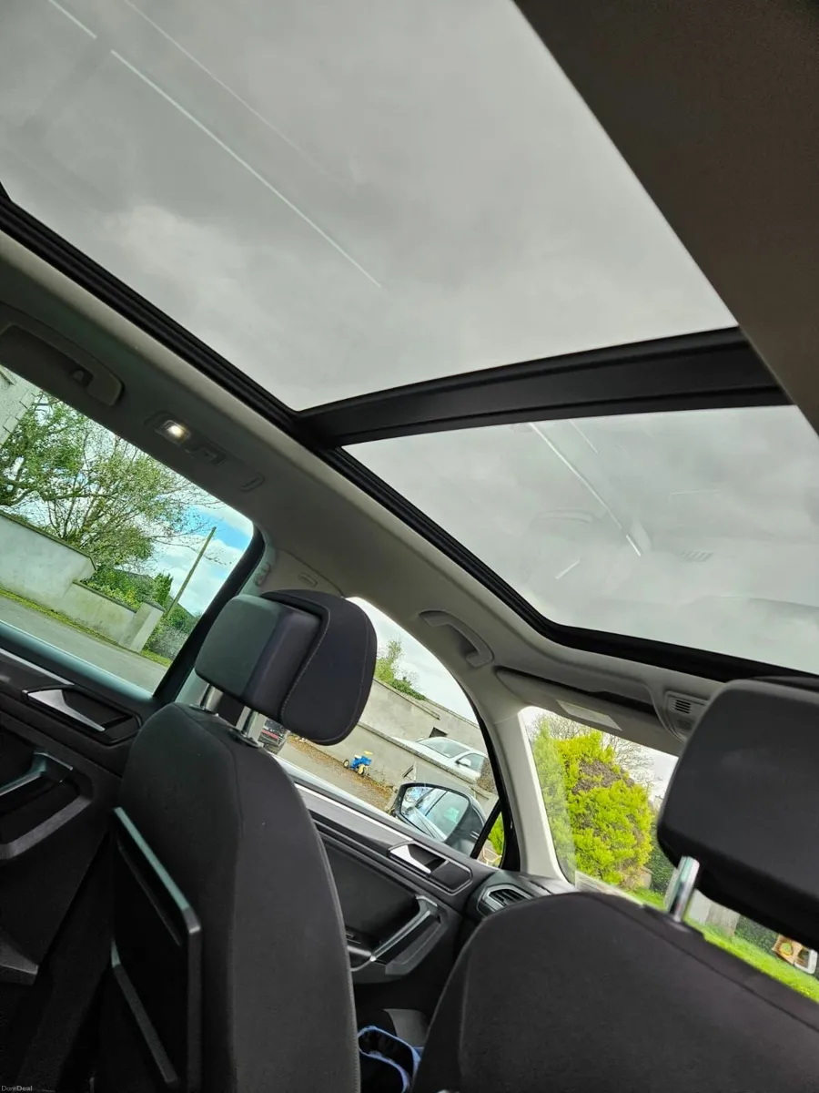 Volkswagen Tiguan 2017 - Image 3