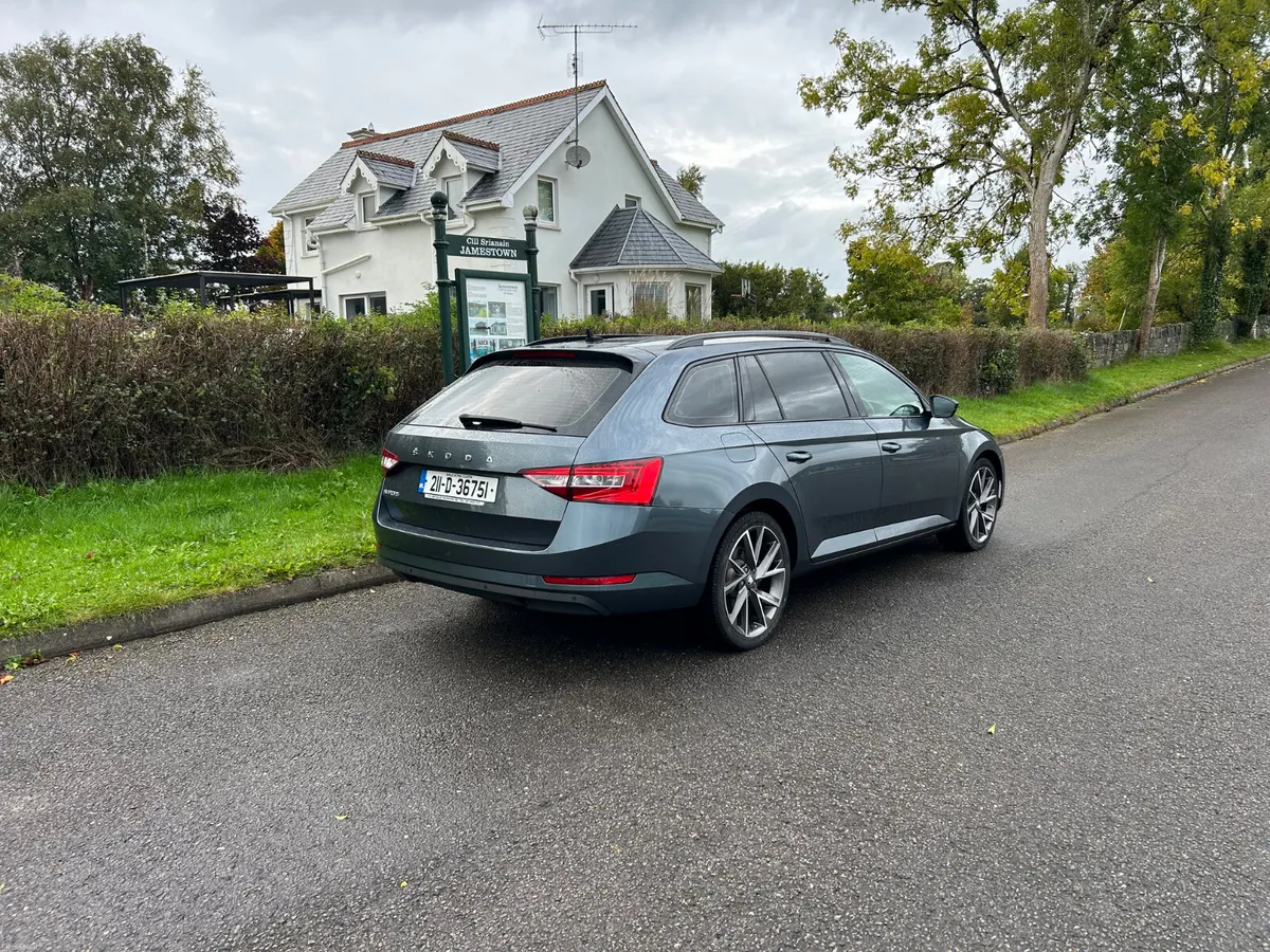 Skoda Superb Active Estate 2ltr TDI 150bhp - Image 3