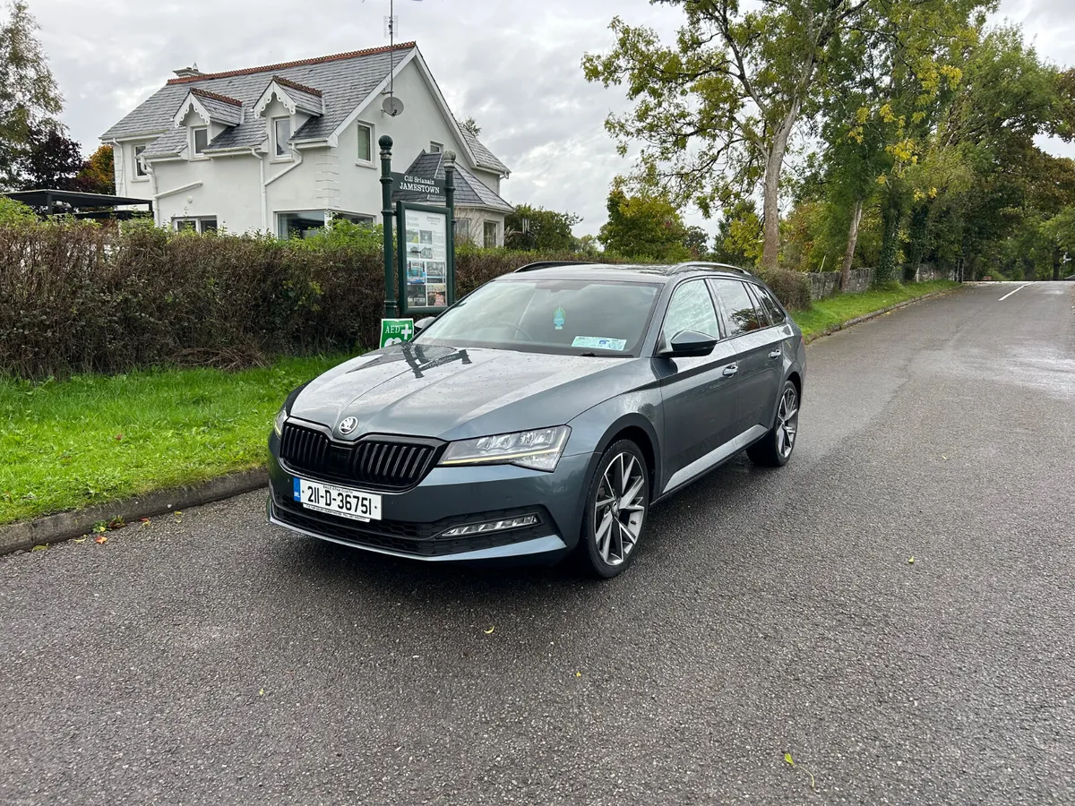 Skoda Superb Active Estate 2ltr TDI 150bhp - Image 2