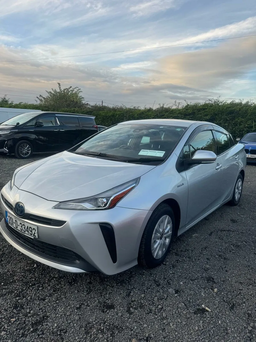 Toyota prius - Image 4
