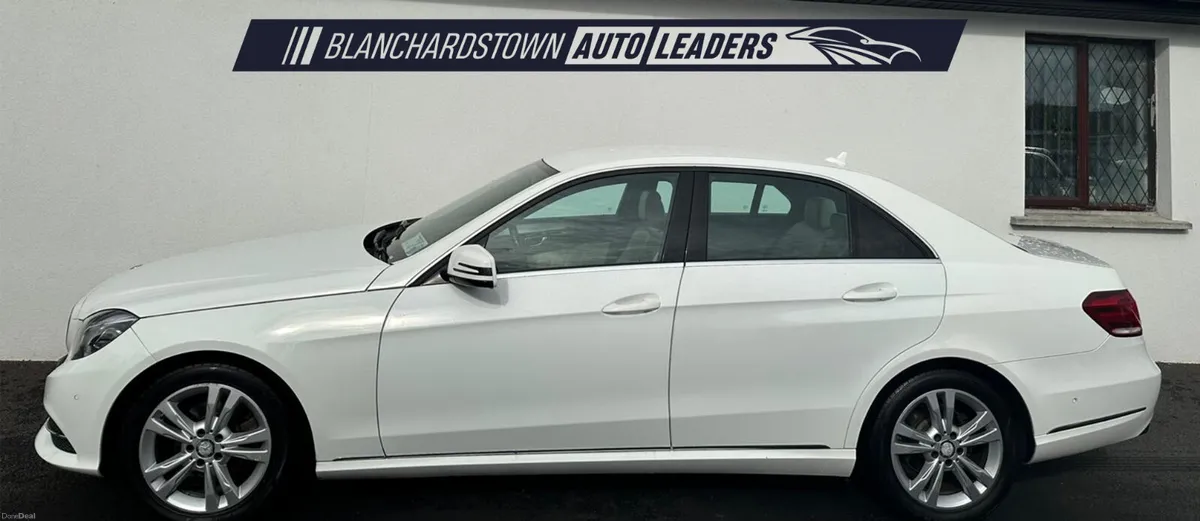 MERCEDES-BENZ E 200 BLUETEC AVANTGARDE AUTO - Image 2