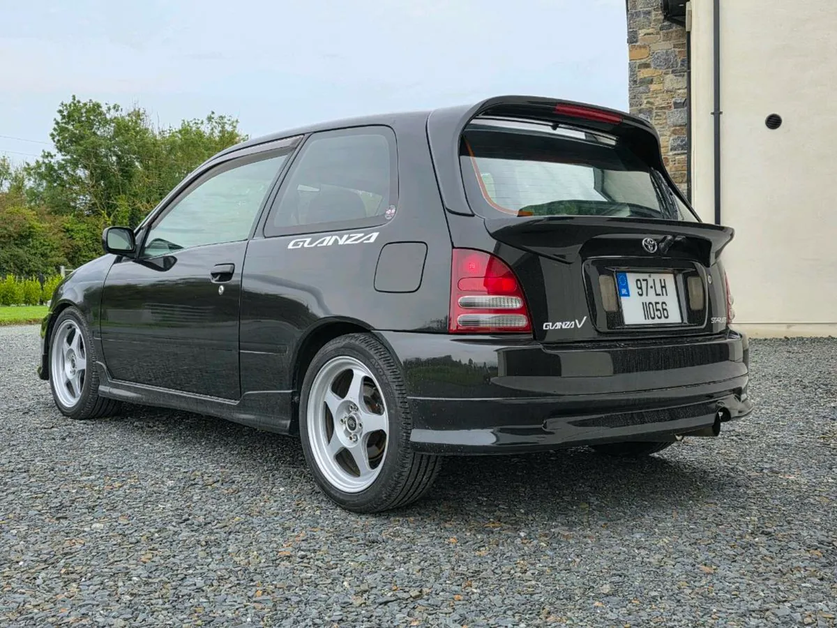 97 Toyota Glanza V - Image 3
