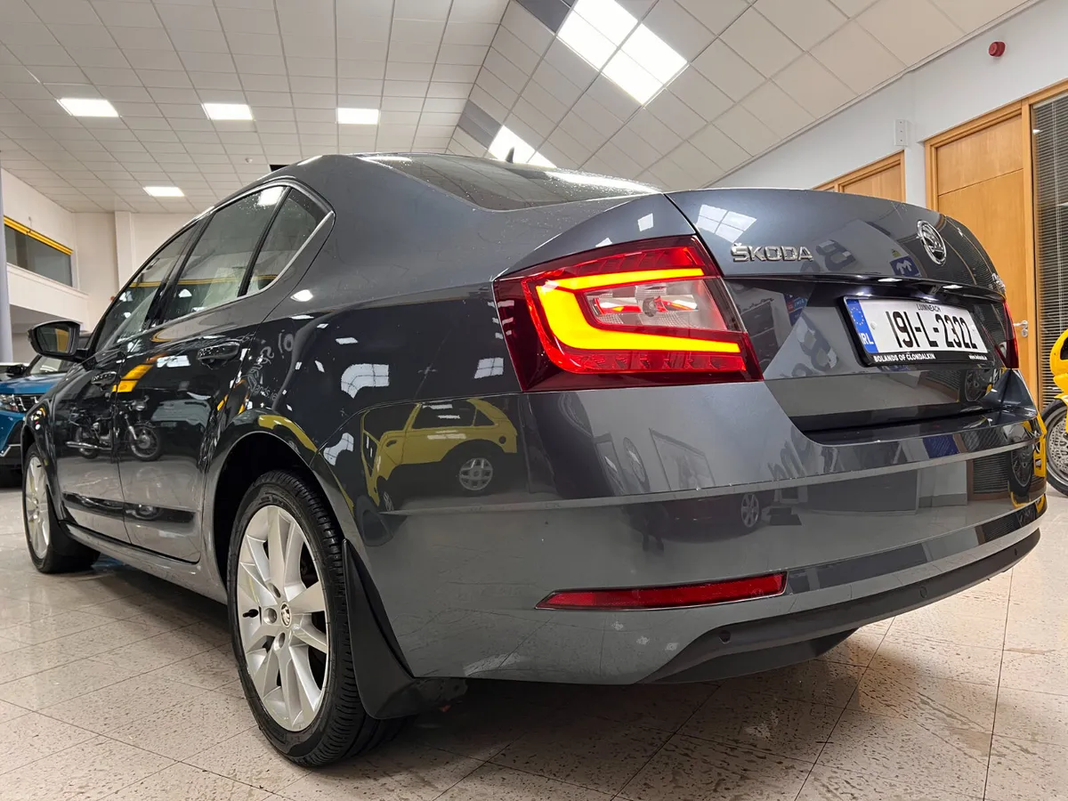 One Owner High Spec Style As New Superb Value Rear - Image 2