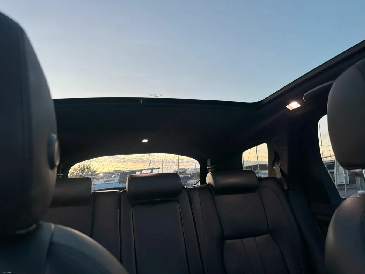 Land Rover Discovery Sport 2019 - Image 3