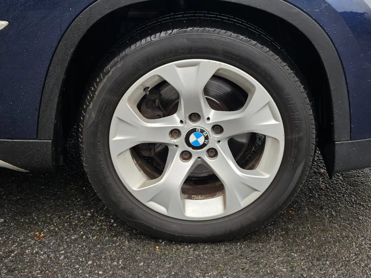 BMW X1 2010 S Drive 18d - Image 2