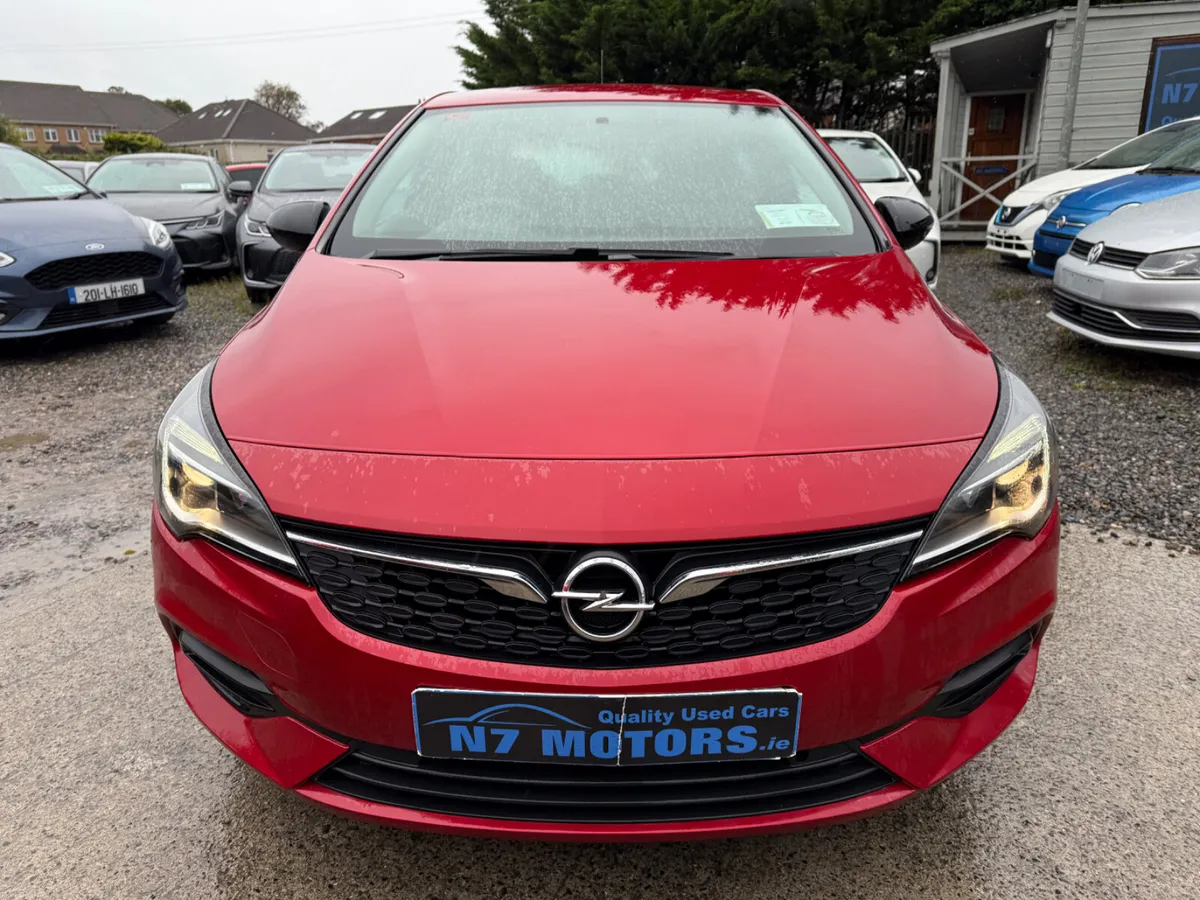 2021 Opel Astra  1.5 SC - Image 3