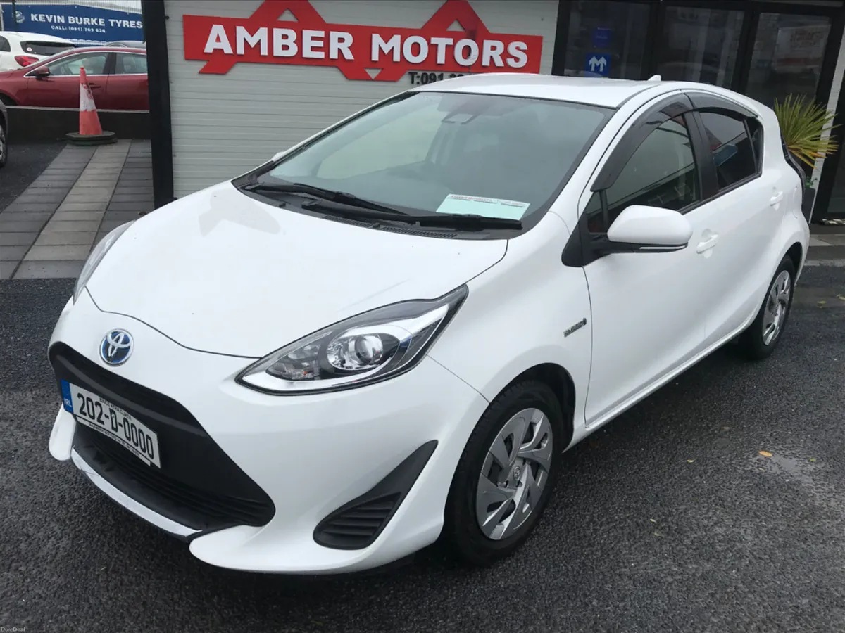 202- TOYOTA AQUA HYBRID AUTO - Image 3