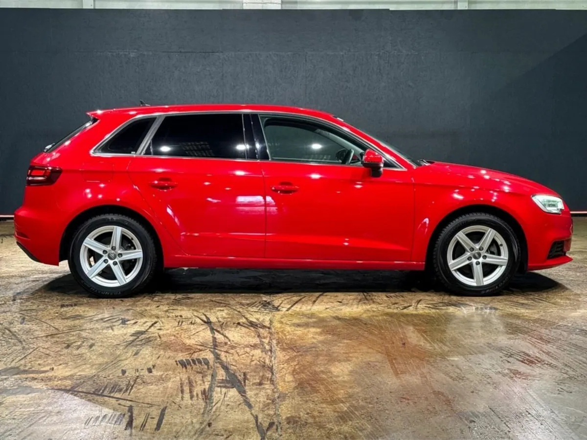 Audi A3 1.4 TFSI - CRUISE CONTROL - REVERSE CAMERA - Image 3