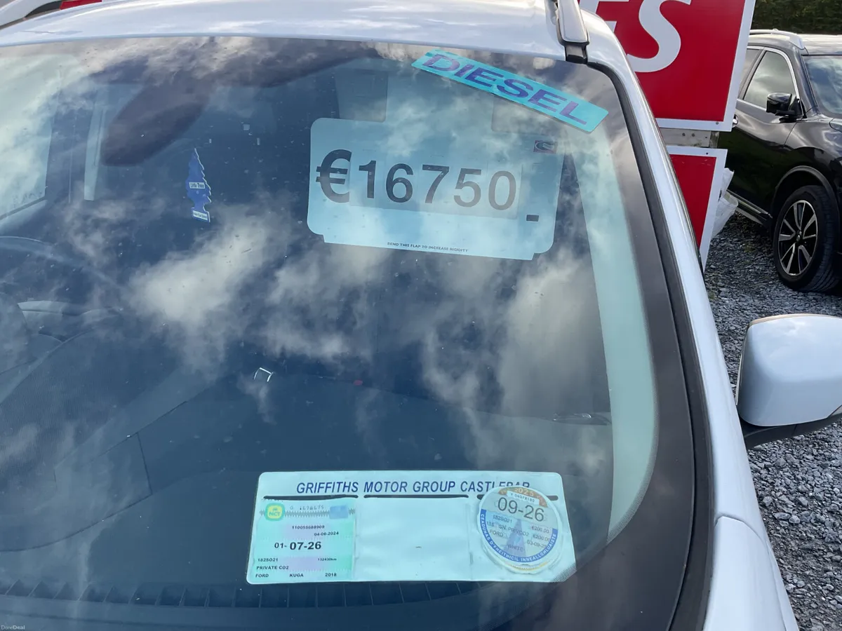 FORD KUGA 1.5 TDCI TITANIUM 1 OWNER LOW KMS - Image 4