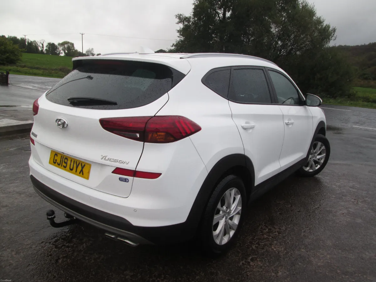 2019  HYUNDAI  TUCSON  1.6  CRDI  SE  NAV  5DR - Image 5