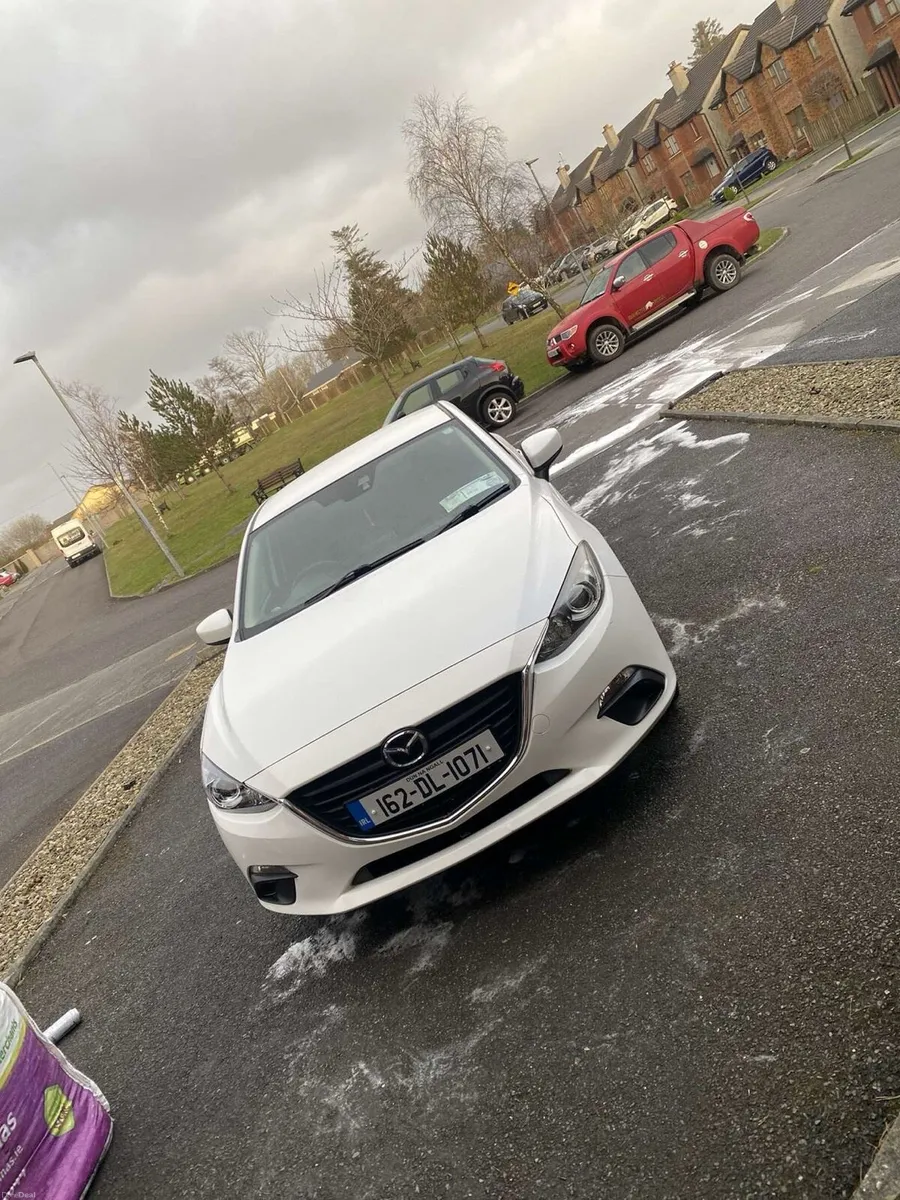 Mazda 3 - Image 1