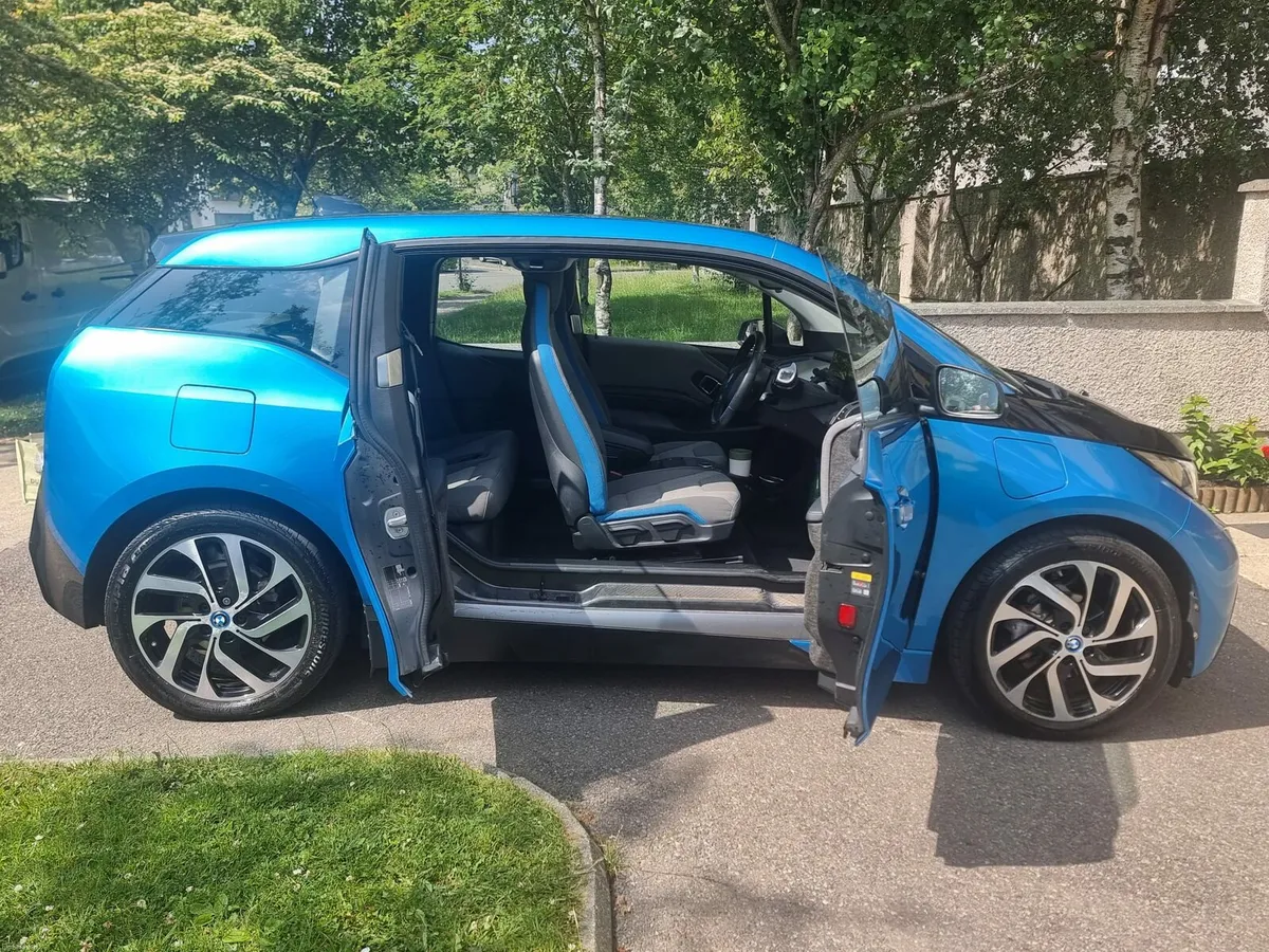 BMW i3 edrive car - Image 4