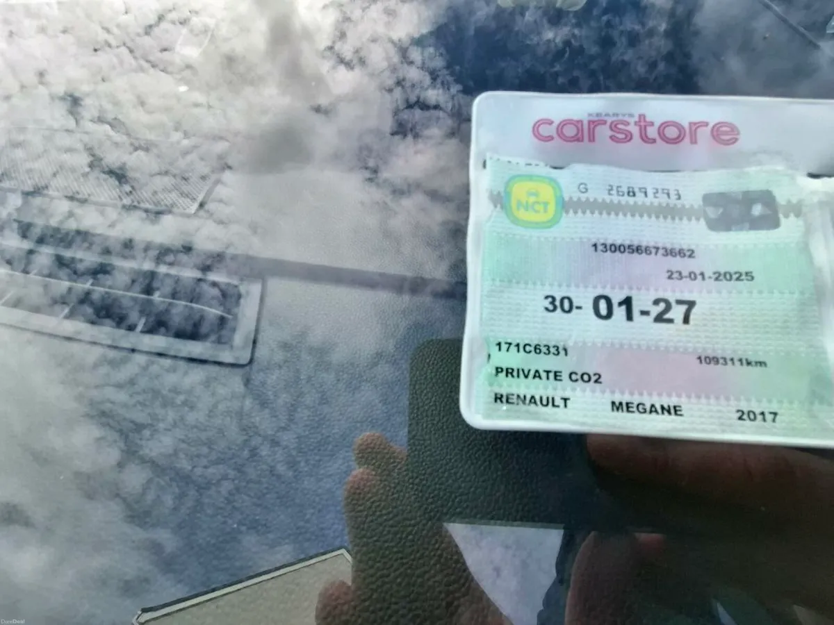 Renault Megane 2017 - Image 2