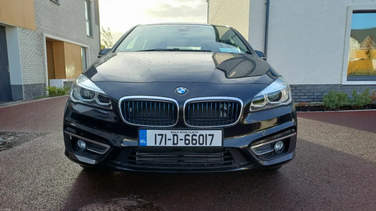 BMW 225 xe, PLUG-IN, 2017 , 17000km, Android Auto - Image 1