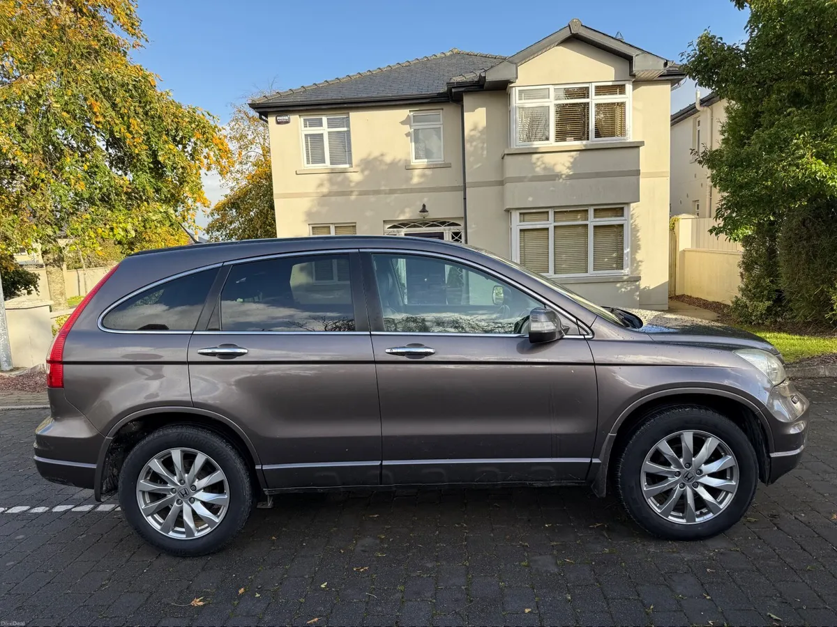 Honda CR-V 2011 AWD NEW NCT Automatic Diesel - Image 4